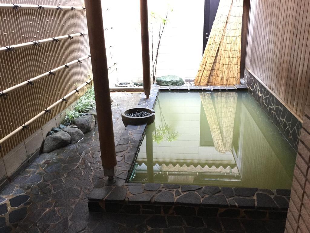 Utsumionsen Ichizu Hotel Aichi Bagian luar foto