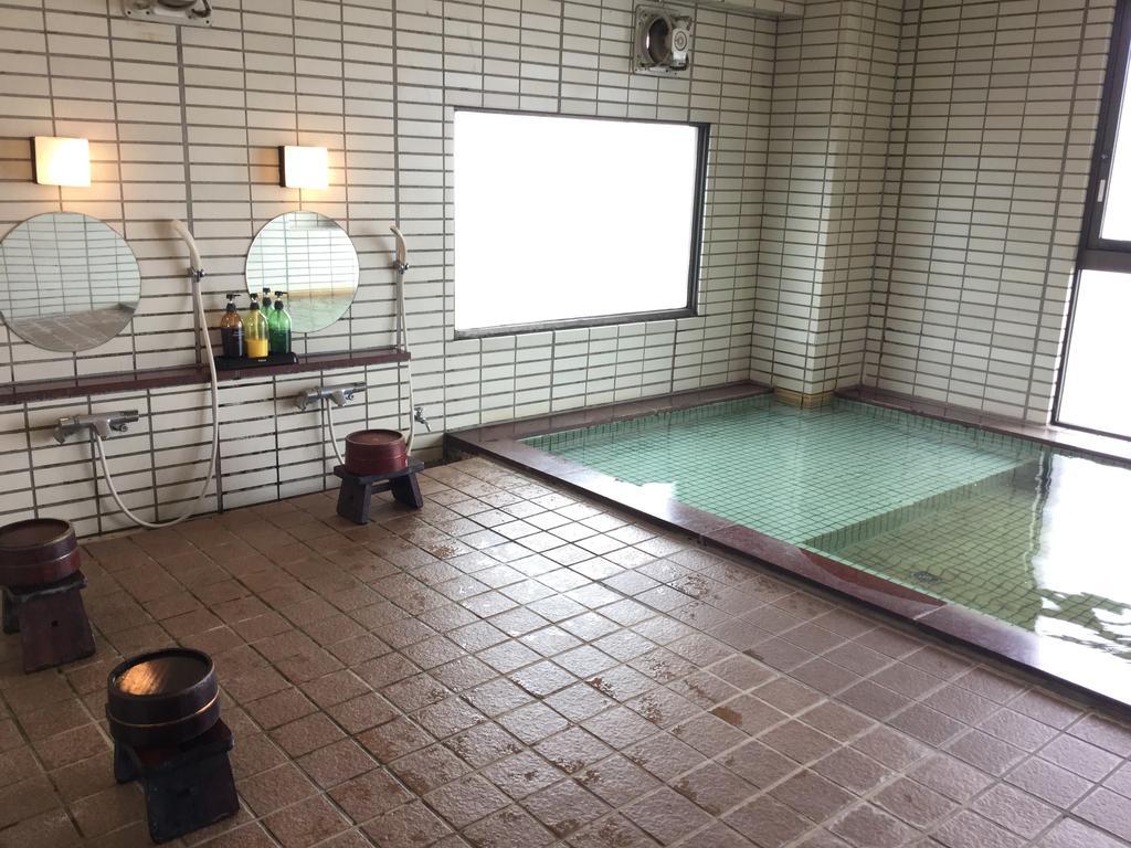 Utsumionsen Ichizu Hotel Aichi Bagian luar foto